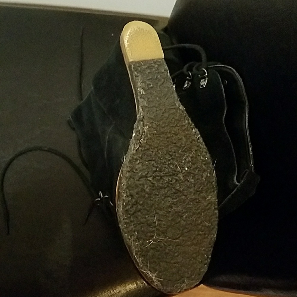 Booties - Picture 3 of 4